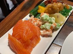 -四海一家自助餐(益田假日广场店)