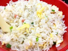 -江城燕子大排档(江汉路步行街店)