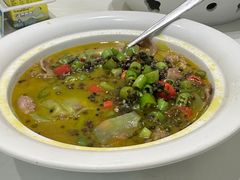 -沪华海鲜大酒楼(南汇店)
