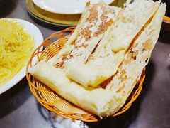 -土砂锅生态山庄·非遗砂锅雅鱼