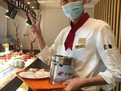 -蓝钻·国际美食海鲜自助百汇(西直门店)