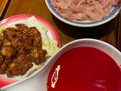 -沸炉重庆老火锅(军事博物馆店)