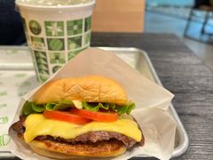 招牌牛肉堡-Shake Shack(西单大悦城店)