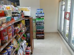 -全家便利店(金融中心店)