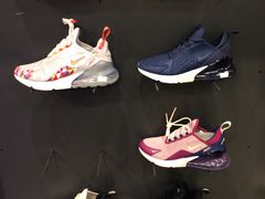 -NIKE品牌体验店(金源新燕莎店)