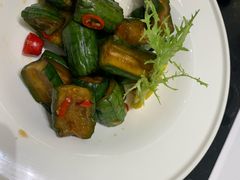 -红鼎豆捞·非遗鲍皇汤火锅(宝丰路店)