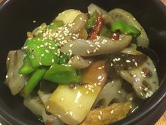 干锅卤味香-天一朴素(武汉大学店)