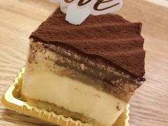 -好利来(新宜白店)