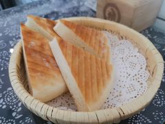 -八两八金·莱芜特色炒鸡(市南漳浦路店)