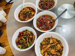 -笨罗卜浏阳菜馆(太平街店)