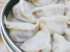 -金城包子牛肉灌汤包(台东四路店)