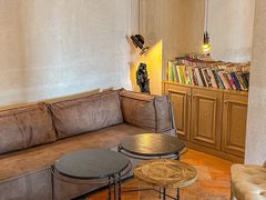 -Me Coffee下午茶艺术空间