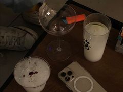 -Mx.cocktail bar