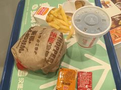 -汉堡王(西直门凯德MALL店)