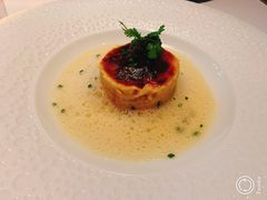 焗帝王蟹海鲜泡沫佐鱼子酱-蝶舍·MAISON PAPILLON