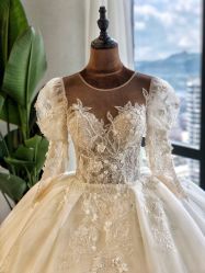点击看大图 -33度婚纱礼服馆(仁和广场店)