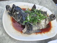 -四川小胡子海鲜(丁村万人海鲜广场店)