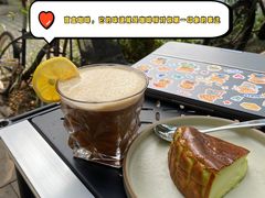 -出走咖啡·面包(宋庄店)
