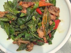 -川流不息·地道川菜·小龙虾(松东路店)