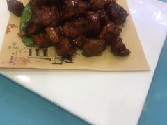 金蒜子澳洲牛肉粒-普天和酒楼·新津菜·烤鸭(天津之眼店)