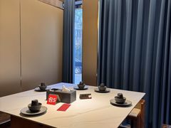 -钳小柒·小龙虾蓝龙王烧烤夜宵(长寿路店)