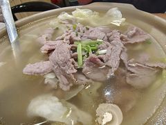 -冯烫烫跷脚牛肉·川菜小馆(武胜西街店)