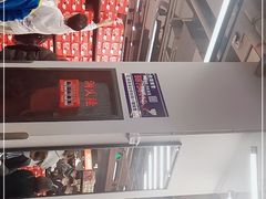 -NIKE上海青浦优选体验店