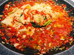 -阿瓦山寨·湘菜现炒·剁椒鱼头王(咸阳总店)
