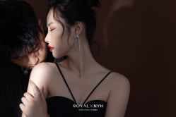 点击看大图 -挪娅婚纱摄影皇家会所