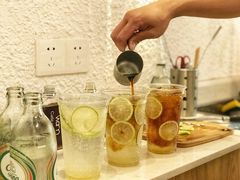 青柠气泡美式-Cafe on warm(丹霞店)