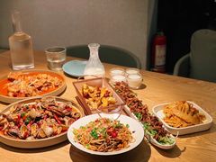叮咕花甲-苦尽酒馆·川菜(鼓楼店)