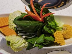 -三人行骨头王火锅(长寿店)