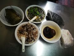 -芳婆糕团店(王府大街店)