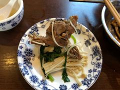 -亿诣蝎府炸酱面羊蝎子火锅(酷车小镇店)