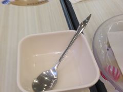 -满记甜品(巴黎春天宝山店)