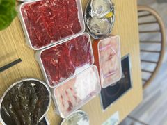 -杨老板·海鲜集市火锅·鲜切牛肉(中防万宝店)