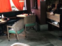 -沪小胖小龙虾(淮海中路旗舰店)
