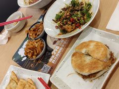 -大师兄·西北小馆(北站缤果空间店)