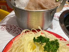 -大芊金重庆串串火锅(南京路店)