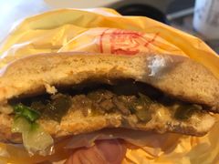 现实中的小炒和牛堡-麦当劳(团结湖店)