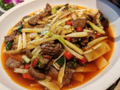 -川堂风·跷脚牛肉·乐山爆炒(宝山日月光店)