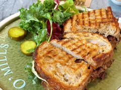 超级牛肉帕尼尼-O'mills Sourdough Bakery&Bistro(永嘉路店)