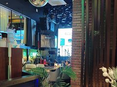 -DEEP·美式餐吧(五棵松华熙LIVE店)