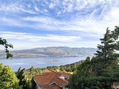 -昆明春城湖畔度假村