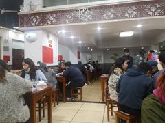 大堂-黄师奶甜品店