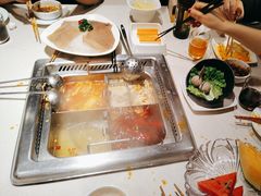 -海底捞火锅鲜切牛肉主题店(长寿路店)