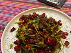 -香巴拉云南餐厅(华莱坞店)