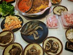 -尚品海鲜肥牛自助火锅(湖明店)