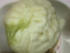 荠菜包子-满江红四季餐厅 · 国家五钻级酒家(新纪元大酒店店)