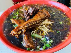 -小龙大肉面馆